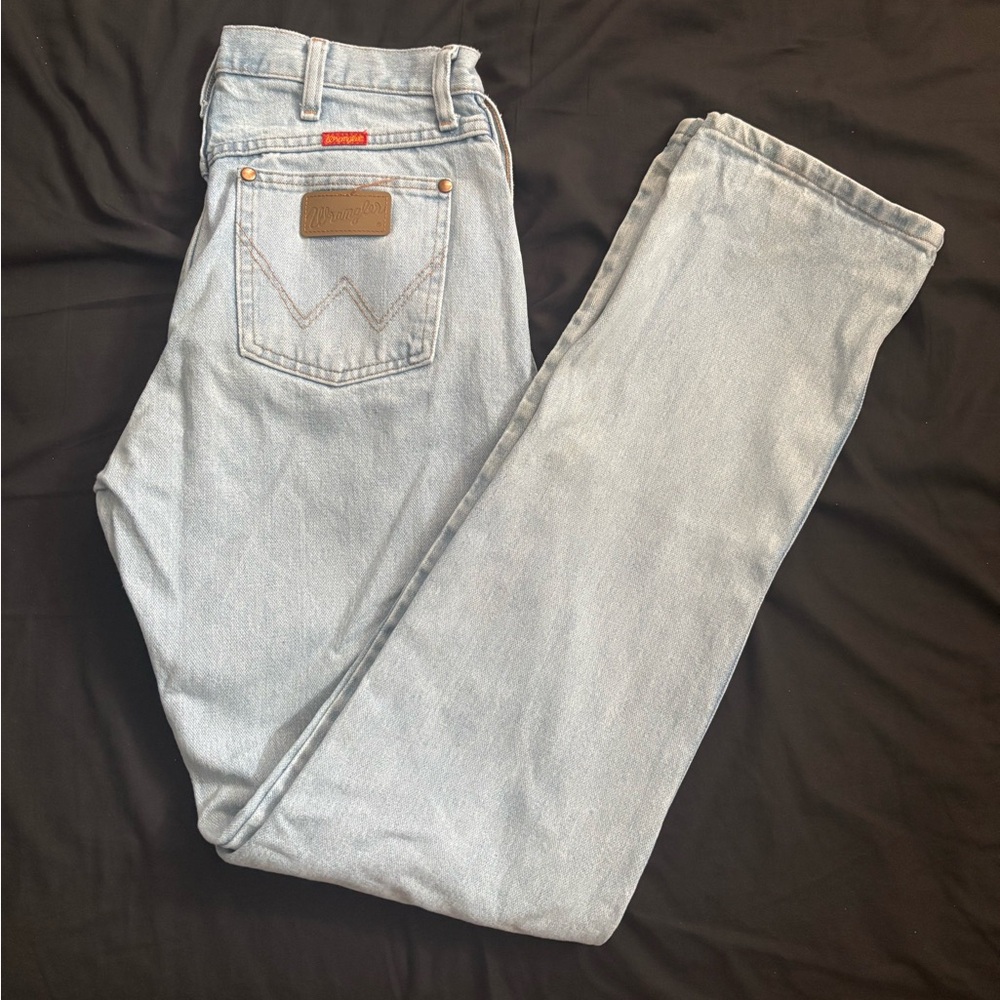 Wrangler Women’s Classic Light Denim Jeans